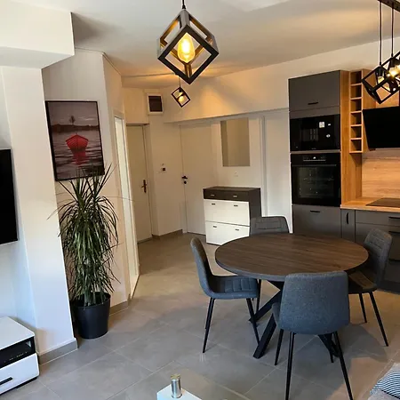 Giuseppe Design - Apartman Zára